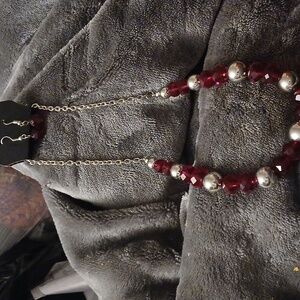New Silvertone Bead Necklace Earrings Set